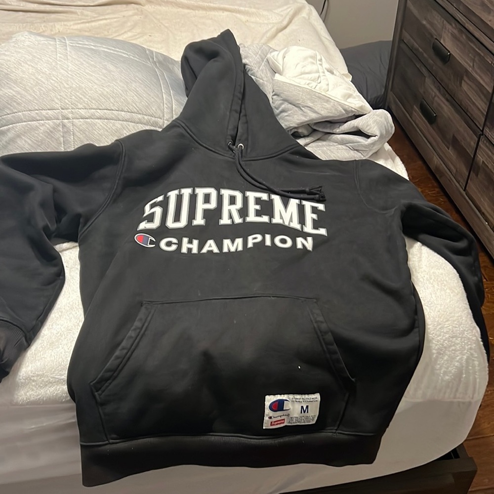 Supreme champion hoodie